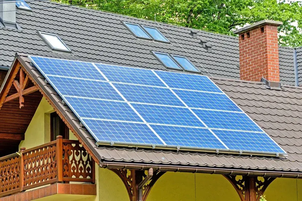 Jaką moc fotowoltaiki można zainstalować bez pozwolenia w Polsce?