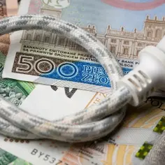 Jak legalnie ominąć prąd budowlany: sposoby na niższe rachunki 2025